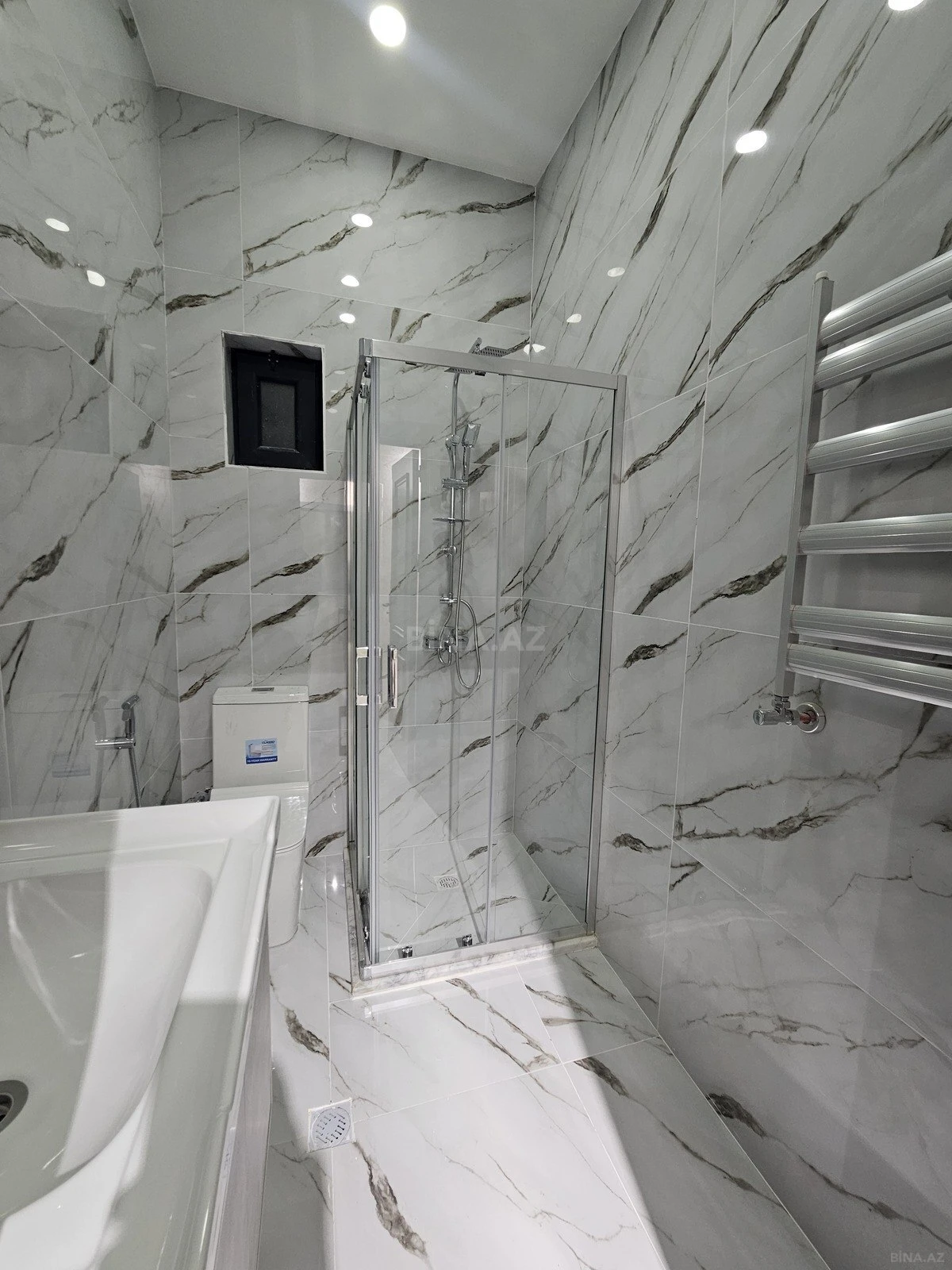 Satılır 4 otaqlı həyət evi 120 m²