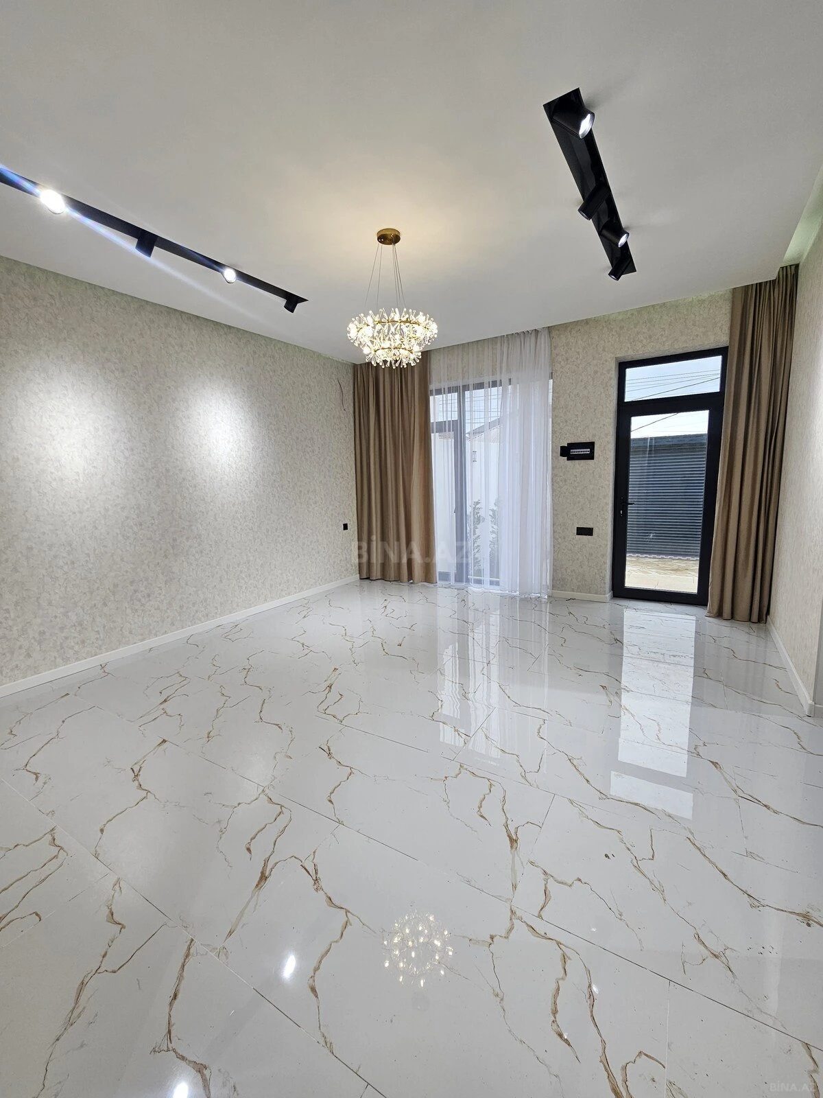 Satılır 4 otaqlı həyət evi 120 m²