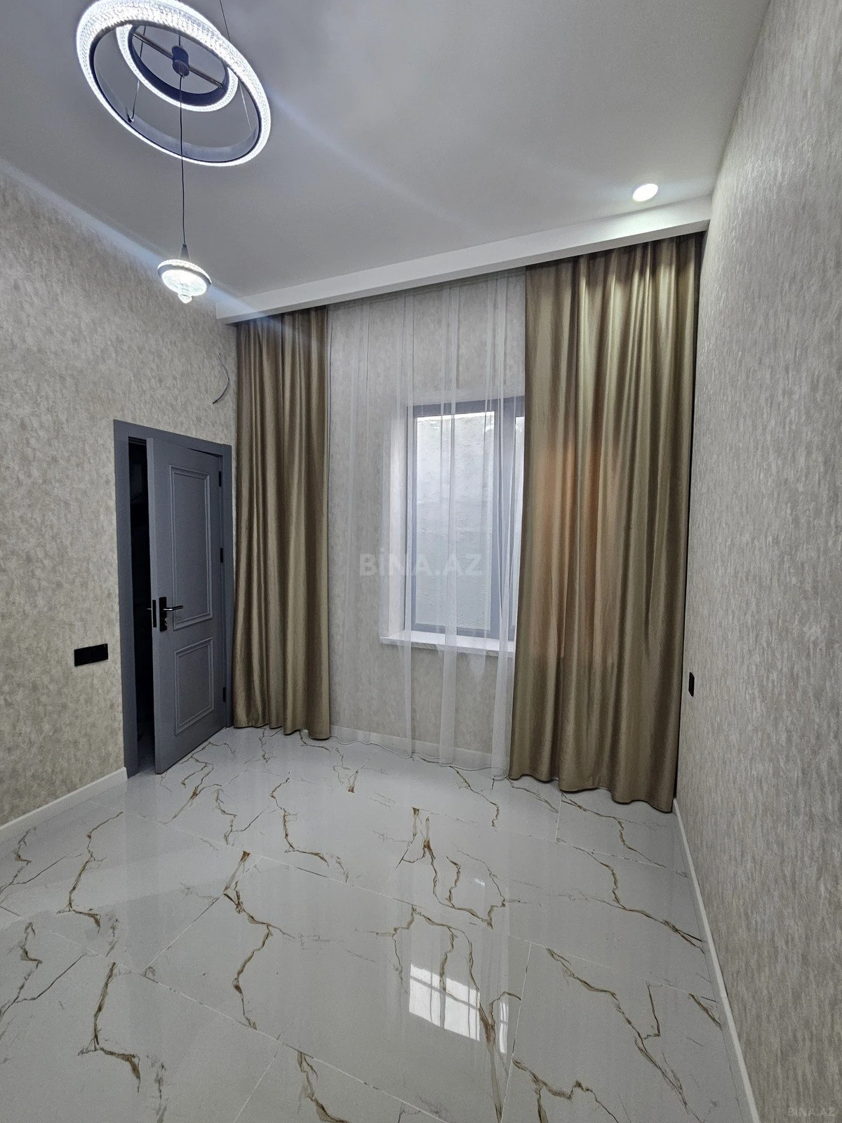 Satılır 4 otaqlı həyət evi 120 m²