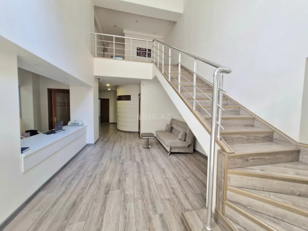 Kirayə verilir 6 otaqlı ofis 350 m²