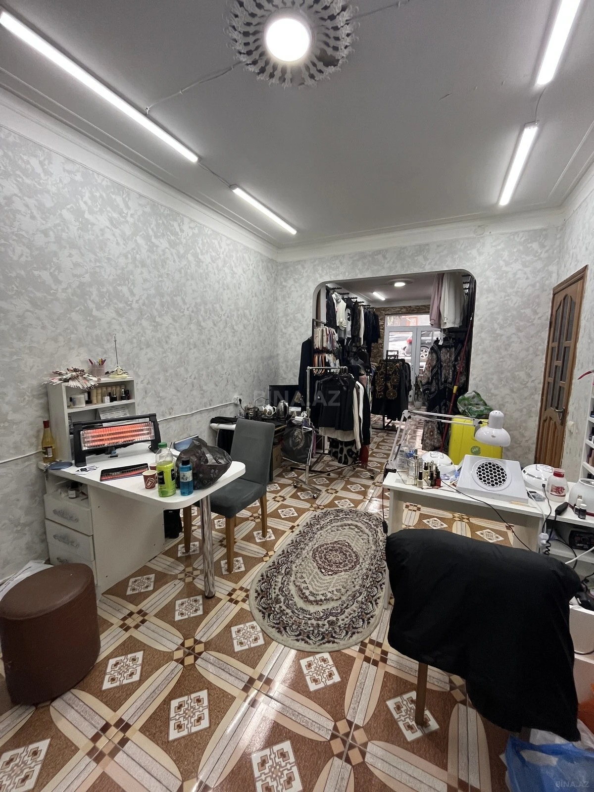 Satılır obyekt 44 m²