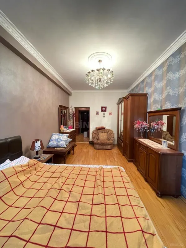 Satılır 2 otaqlı mənzil 50 m²