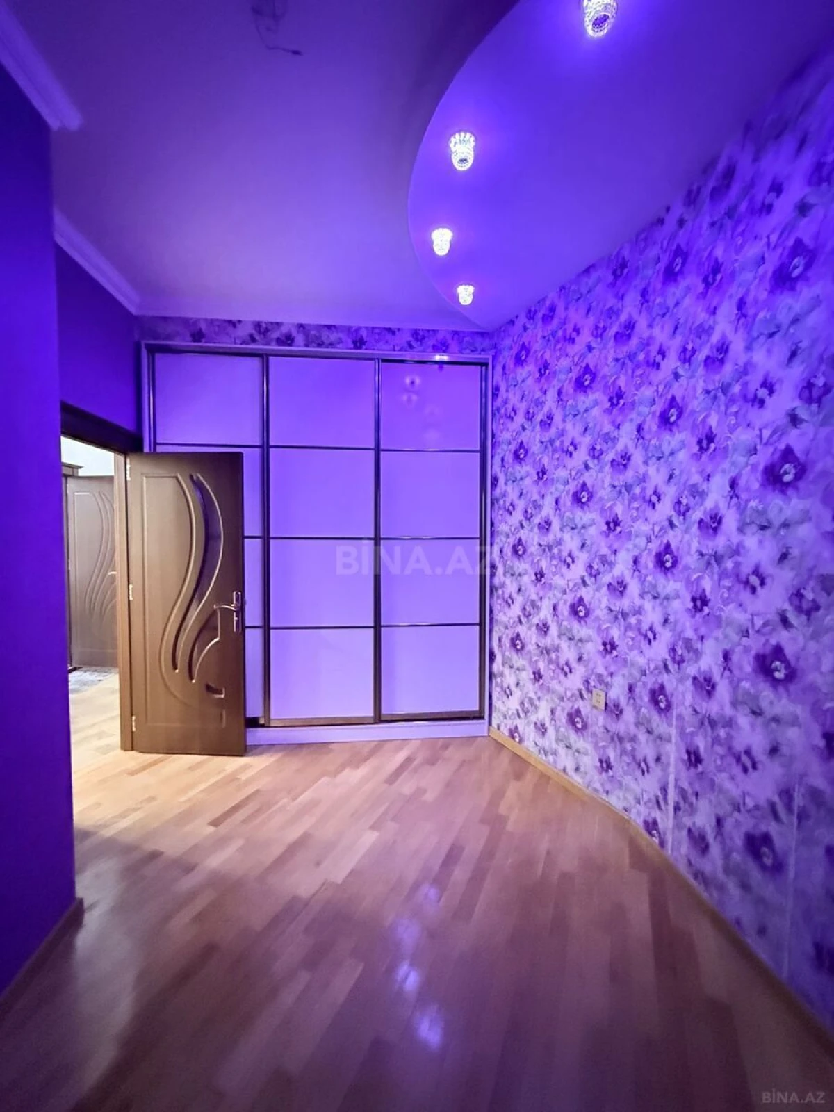 Satılır 3 otaqlı mənzil 60 m²