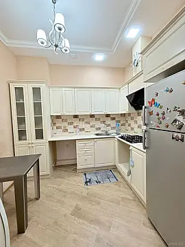 Satılır 3 otaqlı mənzil 60 m²