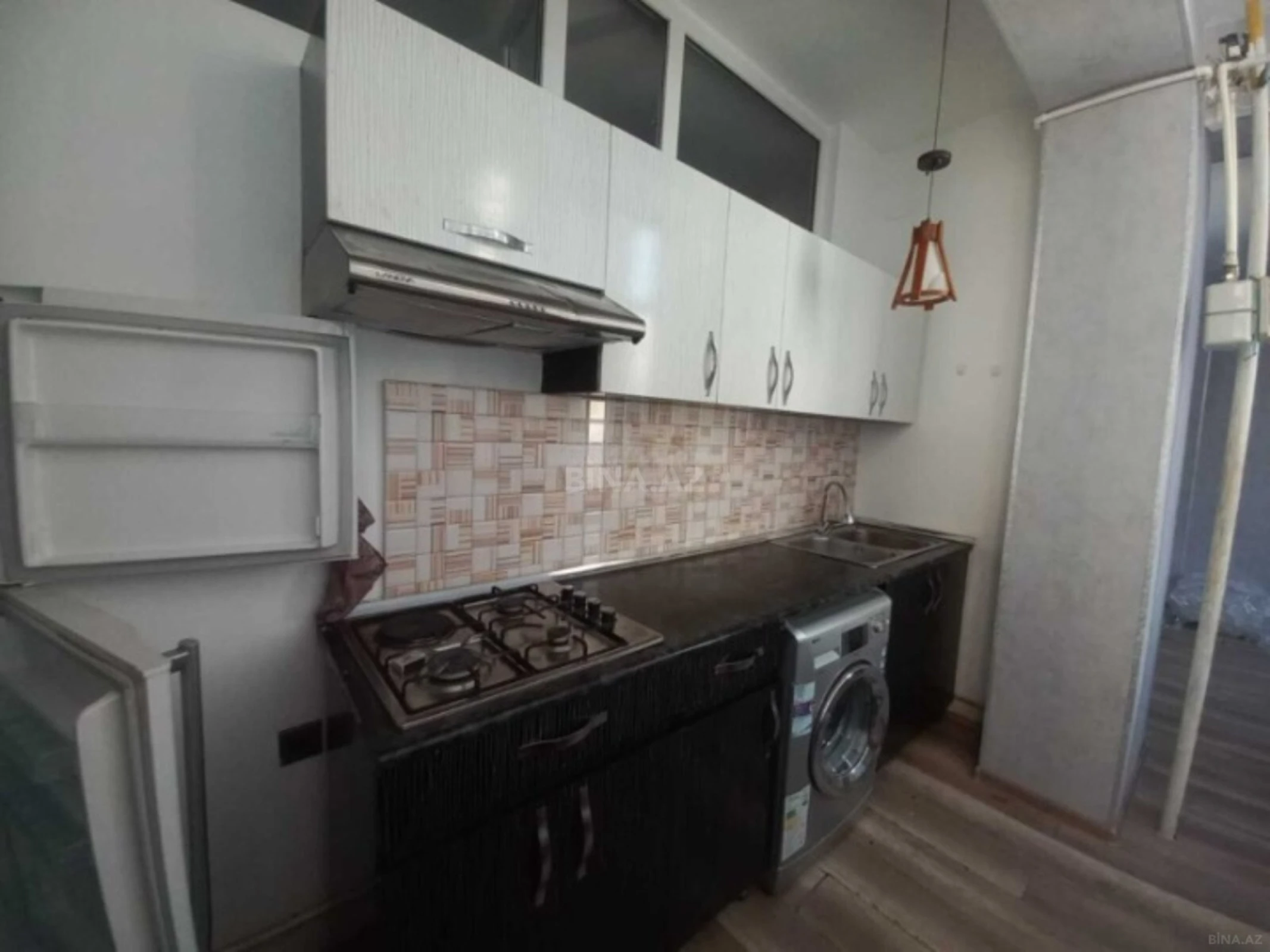 Satılır 2 otaqlı mənzil 60 m²