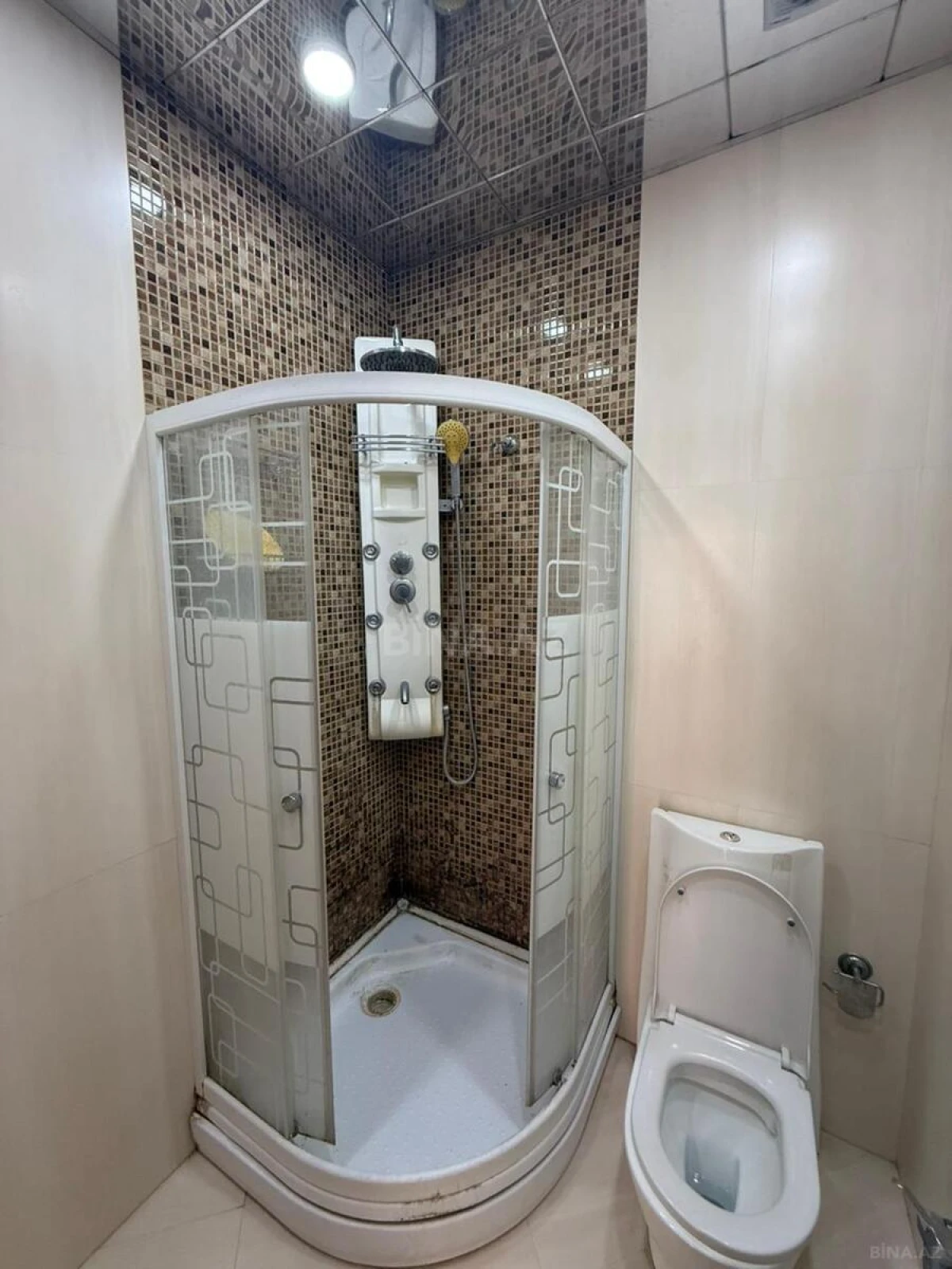 Kirayə verilir 3 otaqlı mənzil 130 m²