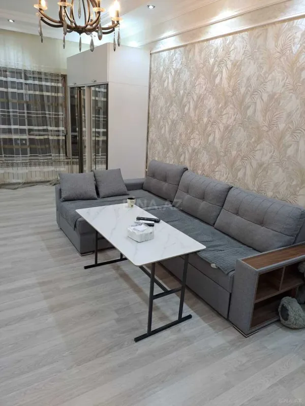 Kirayə verilir 2 otaqlı mənzil 65 m²