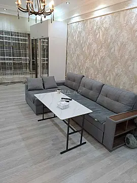 Kirayə verilir 2 otaqlı mənzil 65 m²