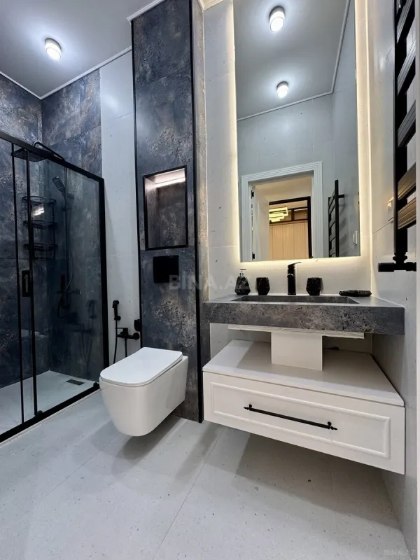 Satılır 3 otaqlı mənzil 98 m²