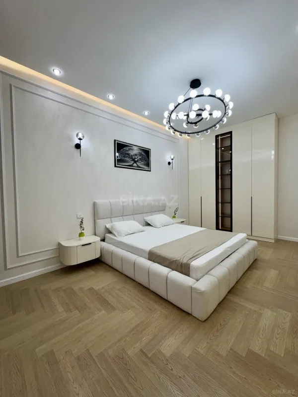Satılır 3 otaqlı mənzil 98 m²