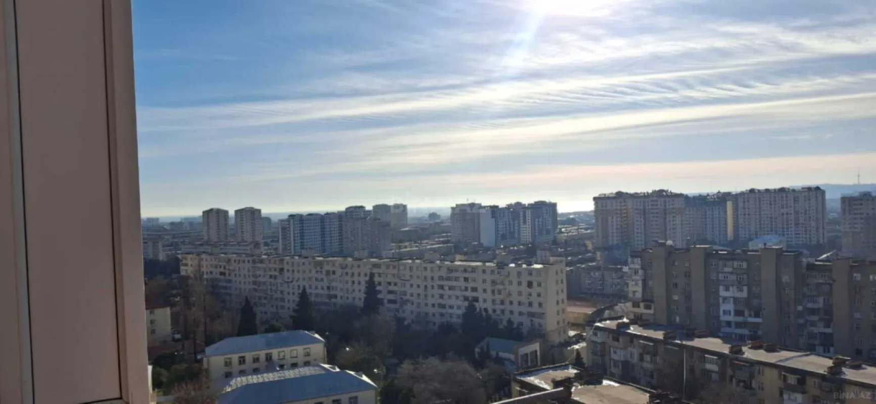 Satılır 2 otaqlı mənzil 105 m²