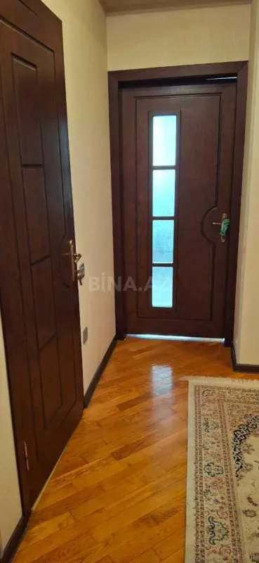 Satılır 2 otaqlı mənzil 105 m²
