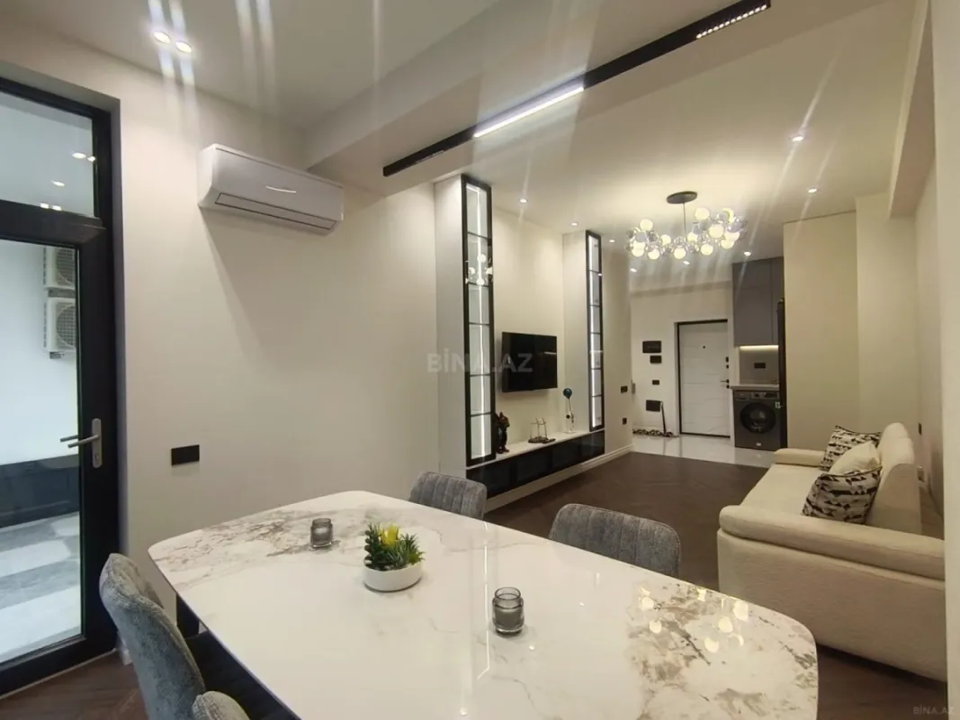 Satılır 2 otaqlı mənzil 60 m²