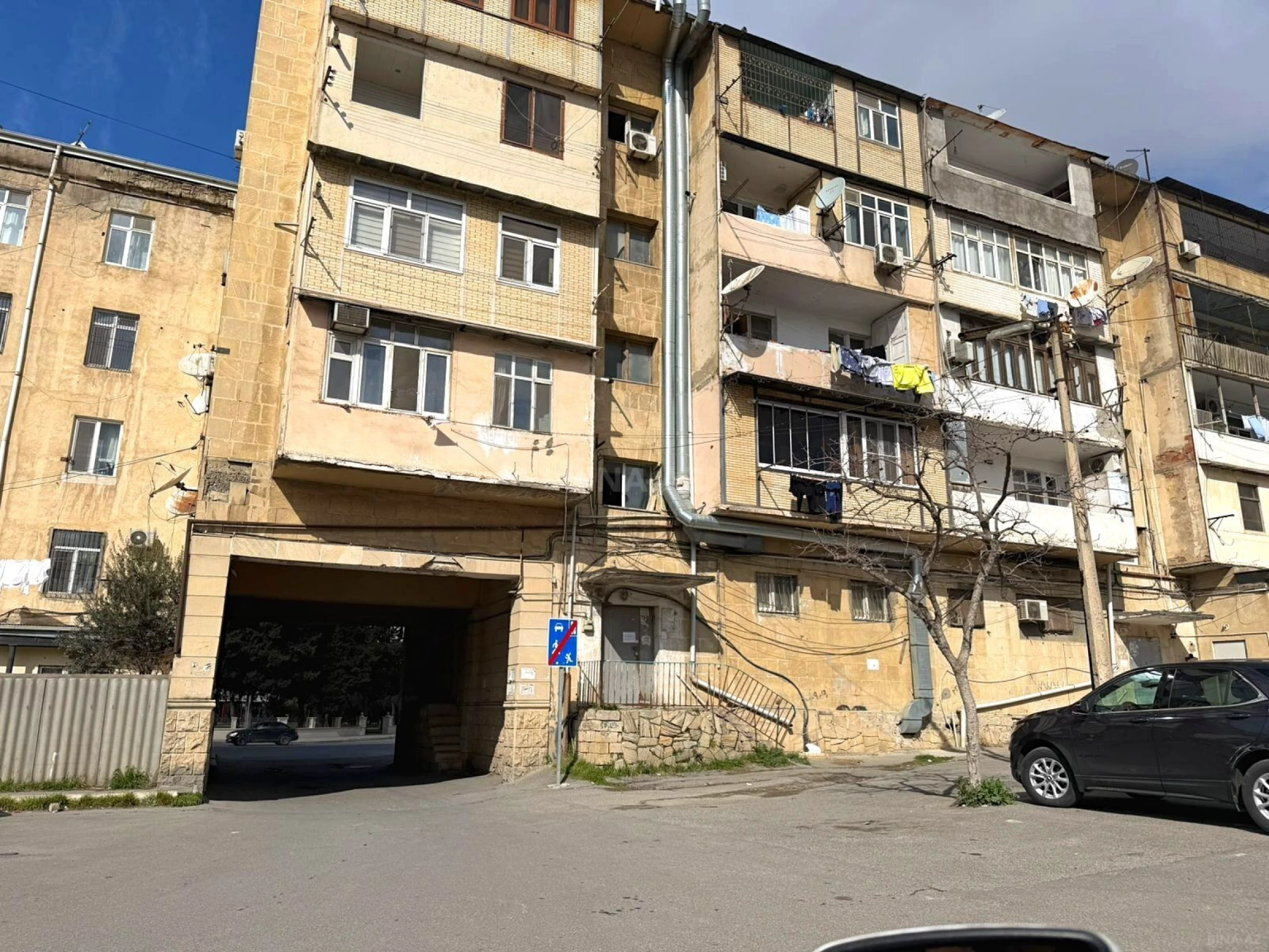 Satılır 1 otaqlı mənzil 45 m²