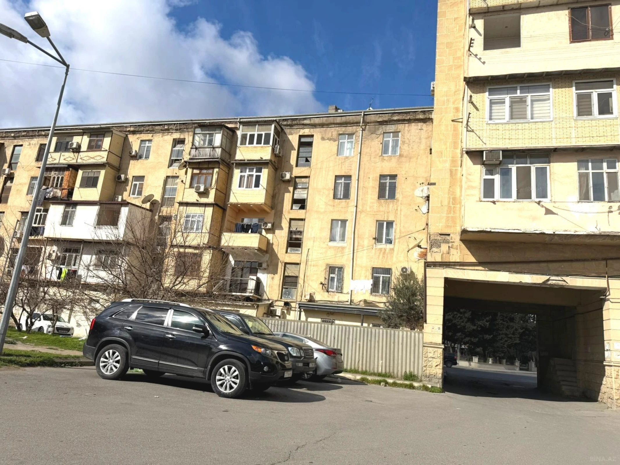 Satılır 1 otaqlı mənzil 45 m²