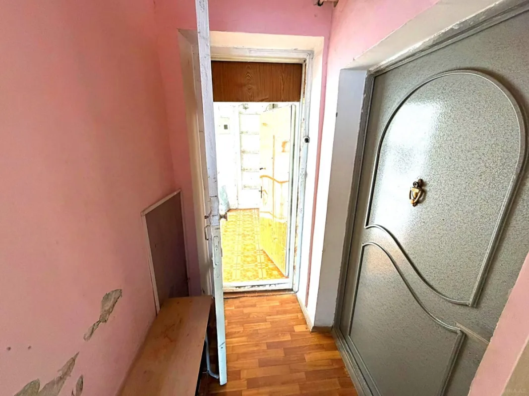 Satılır 1 otaqlı mənzil 45 m²