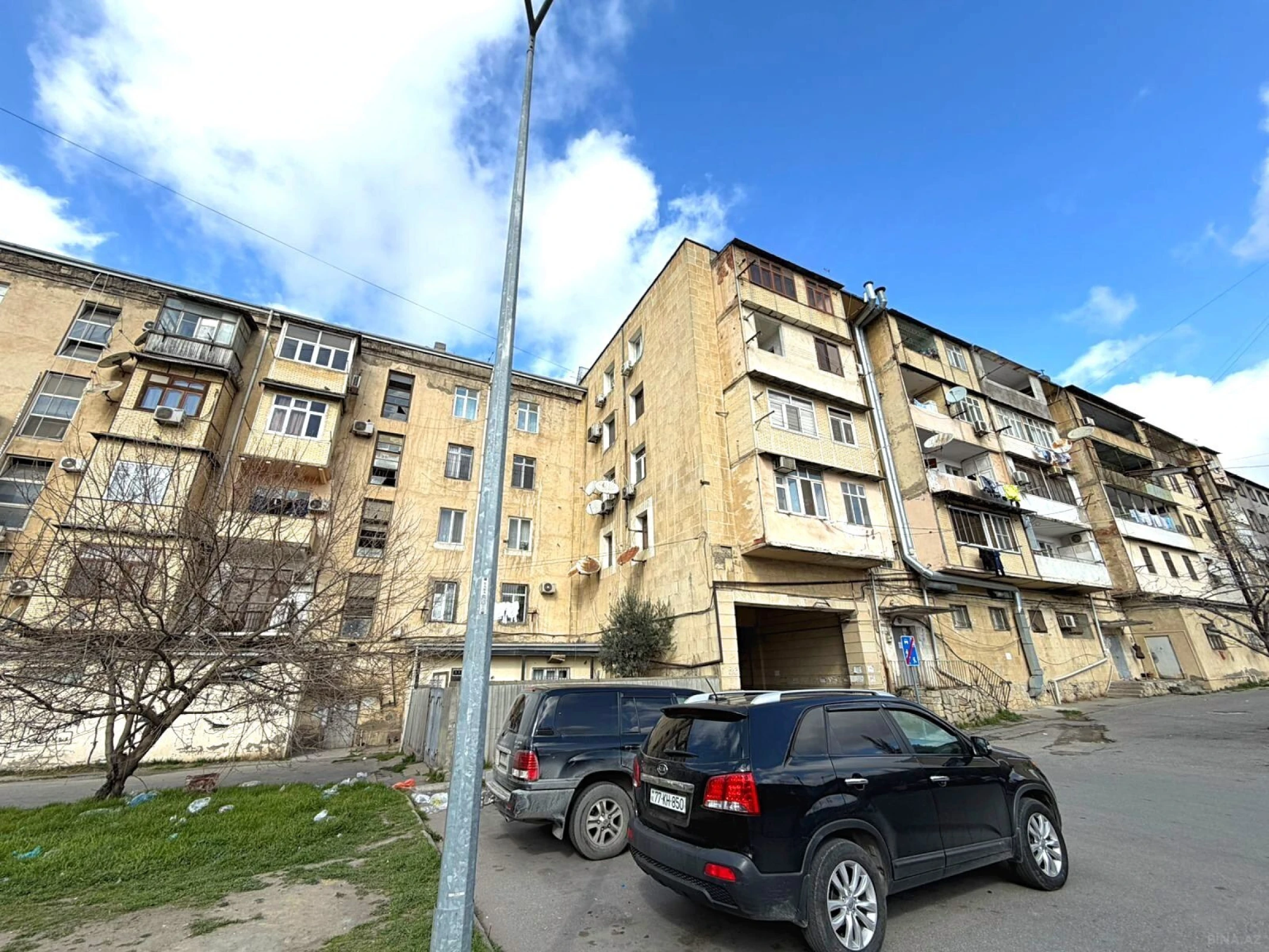 Satılır 1 otaqlı mənzil 45 m²