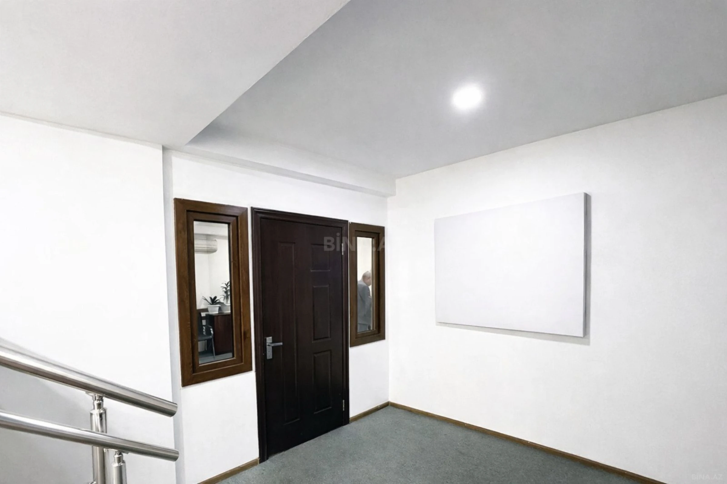 Kirayə verilir 3 otaqlı ofis 85 m²