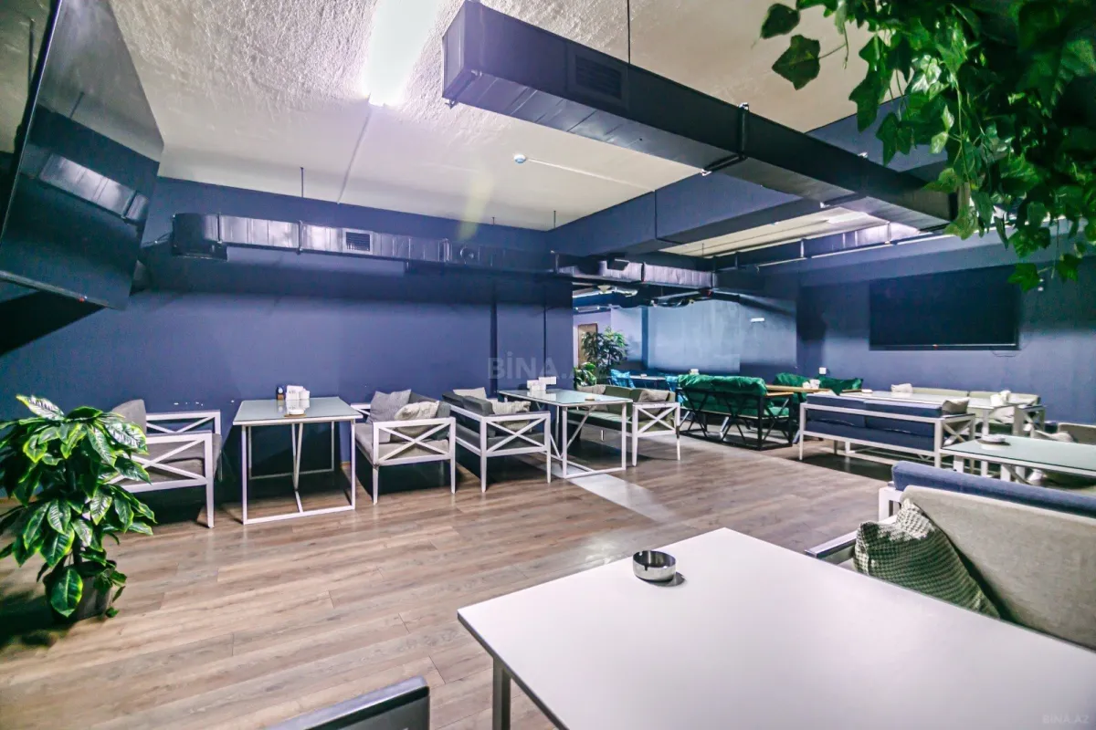 Satılır obyekt 457 m²