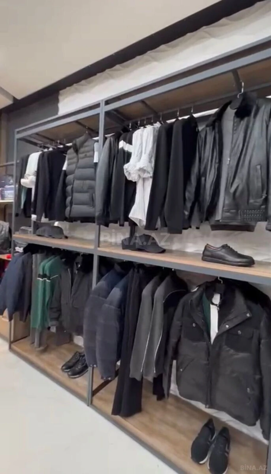 Satılır obyekt 60 m²