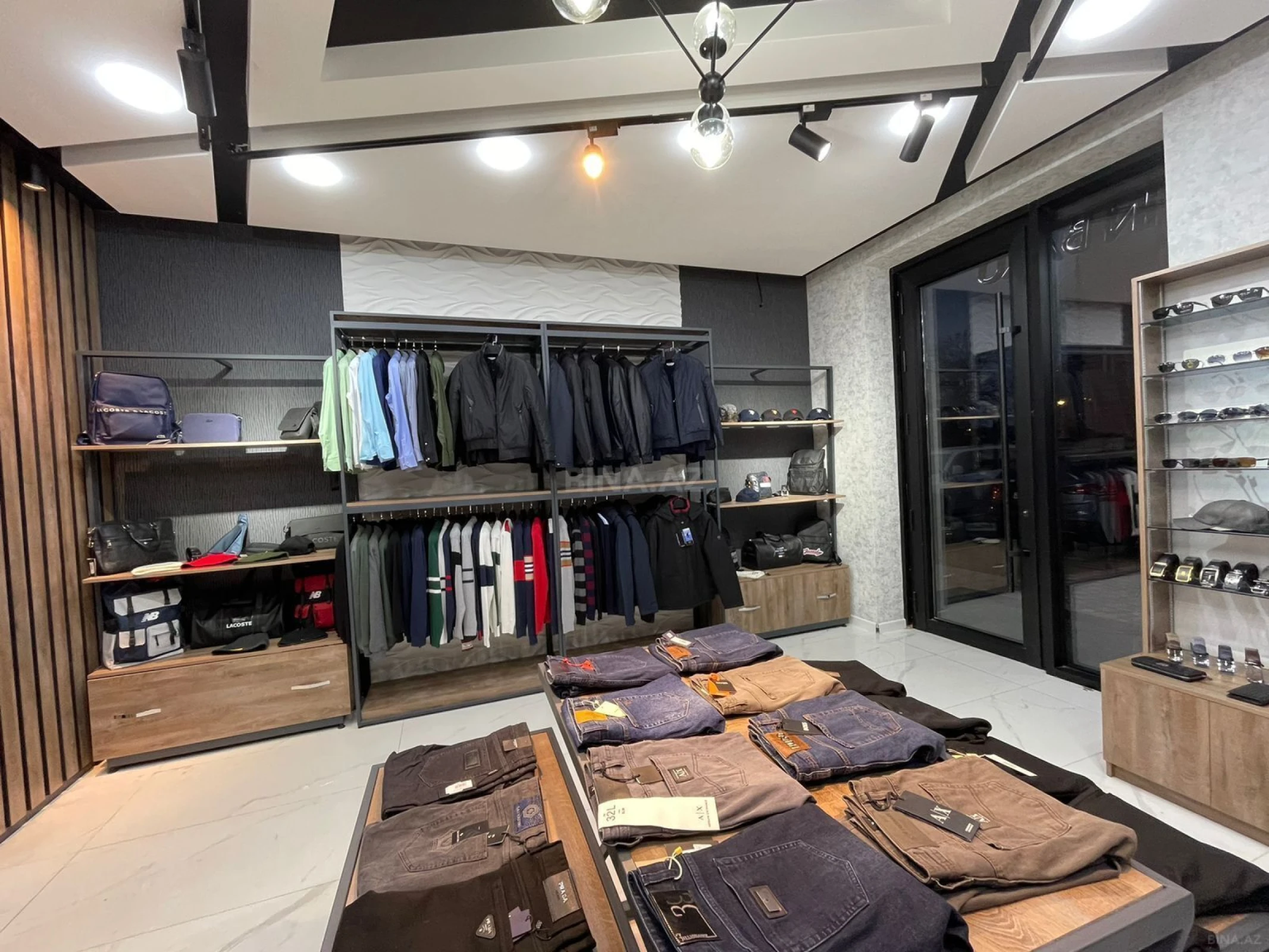 Satılır obyekt 60 m²