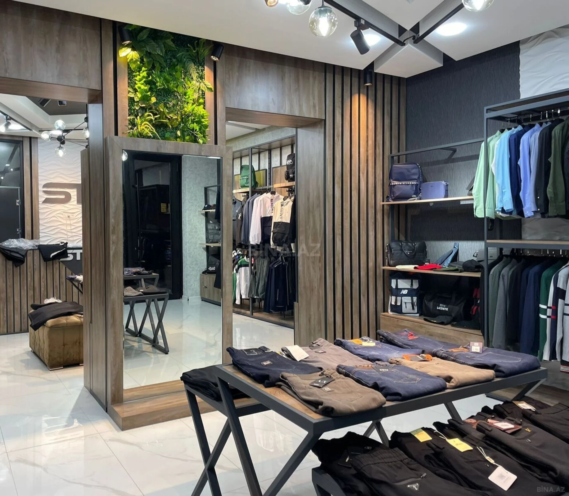 Satılır obyekt 60 m²