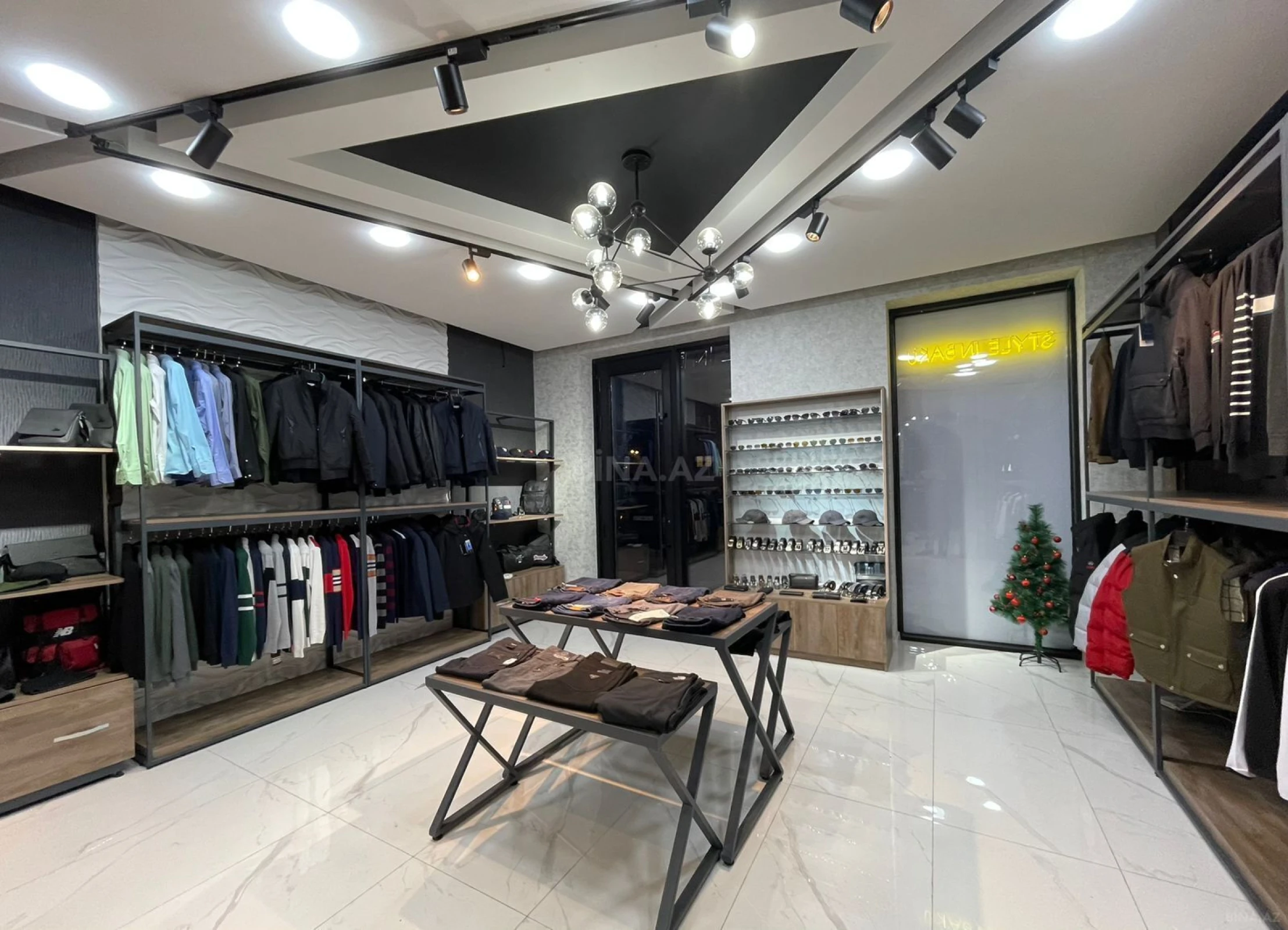 Satılır obyekt 60 m²