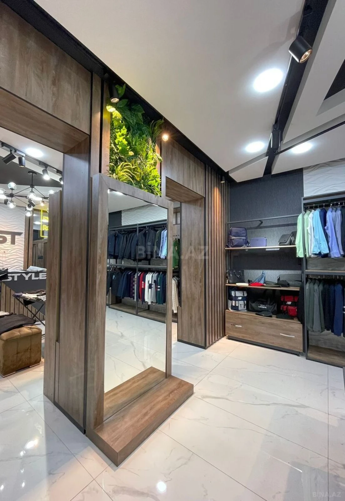 Satılır obyekt 60 m²