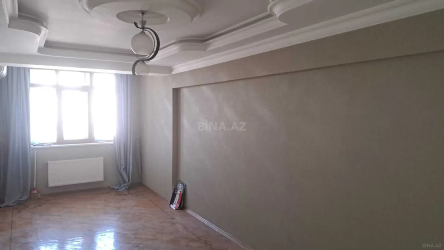 Satılır 2 otaqlı mənzil 75 m²