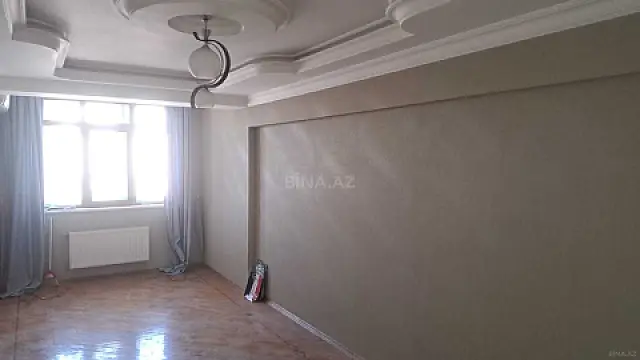 Satılır 2 otaqlı mənzil 75 m²