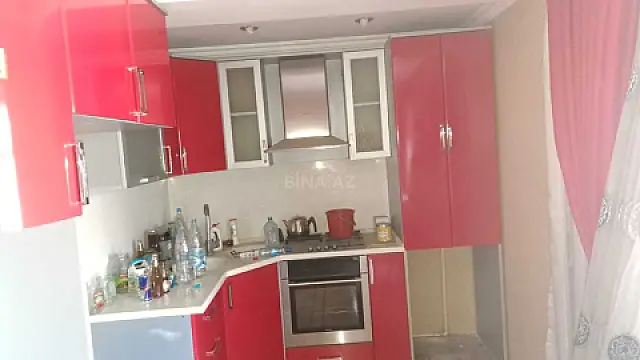 Satılır 2 otaqlı mənzil 75 m²