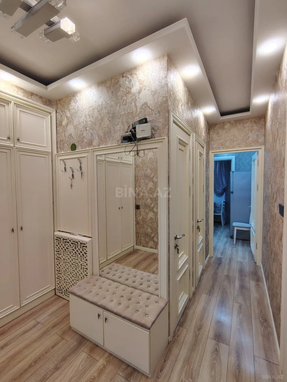 Satılır 3 otaqlı mənzil 70 m²