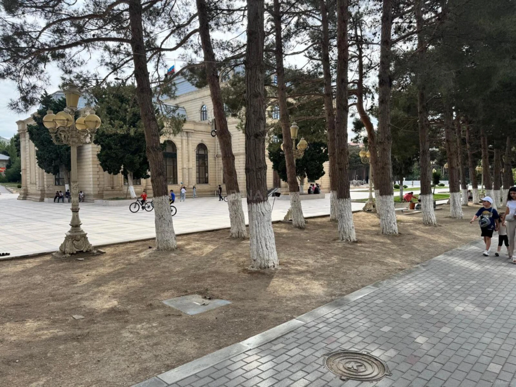 Satılır obyekt 40 m²