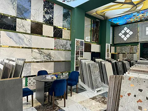 Satılır obyekt 134 m²