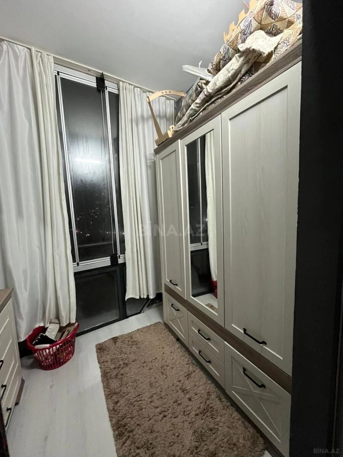Satılır 3 otaqlı mənzil 90 m²