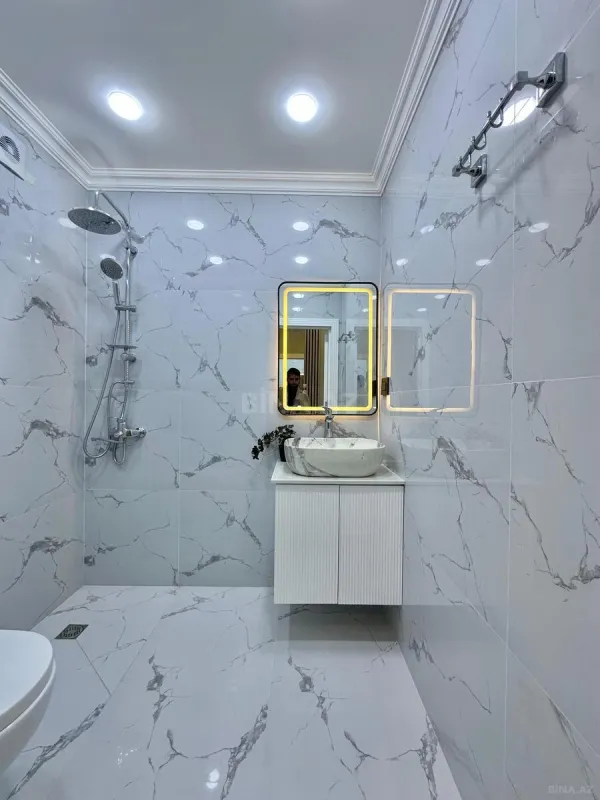 Satılır 2 otaqlı mənzil 42 m²