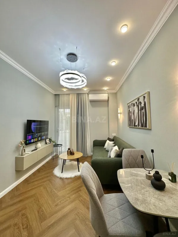 Satılır 2 otaqlı mənzil 42 m²