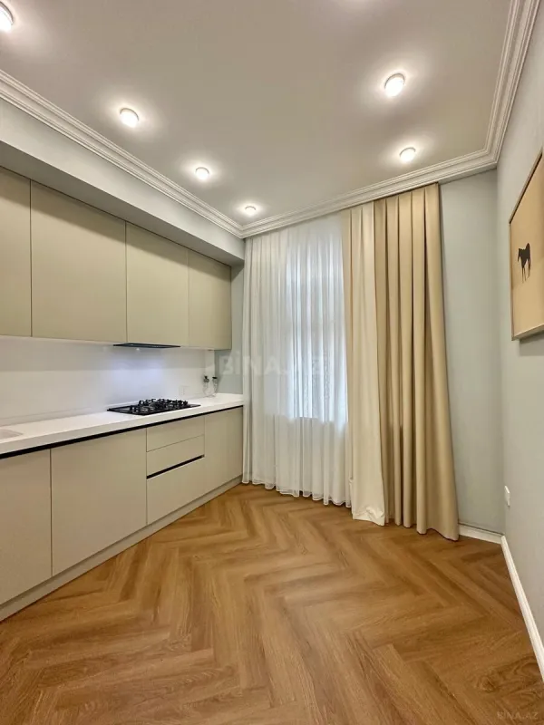 Satılır 2 otaqlı mənzil 42 m²