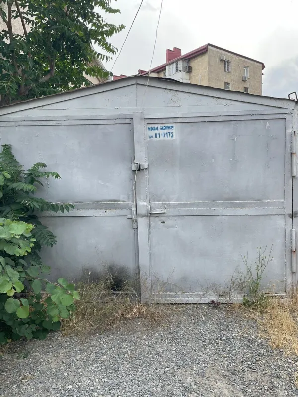 Satılır qaraj 20 m²