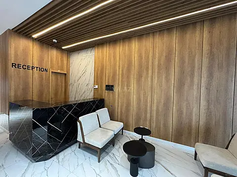 Satılır 2 otaqlı mənzil 102 m²