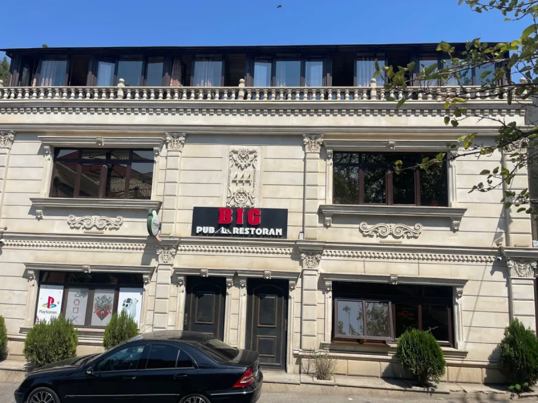 Satılır obyekt 128 m²