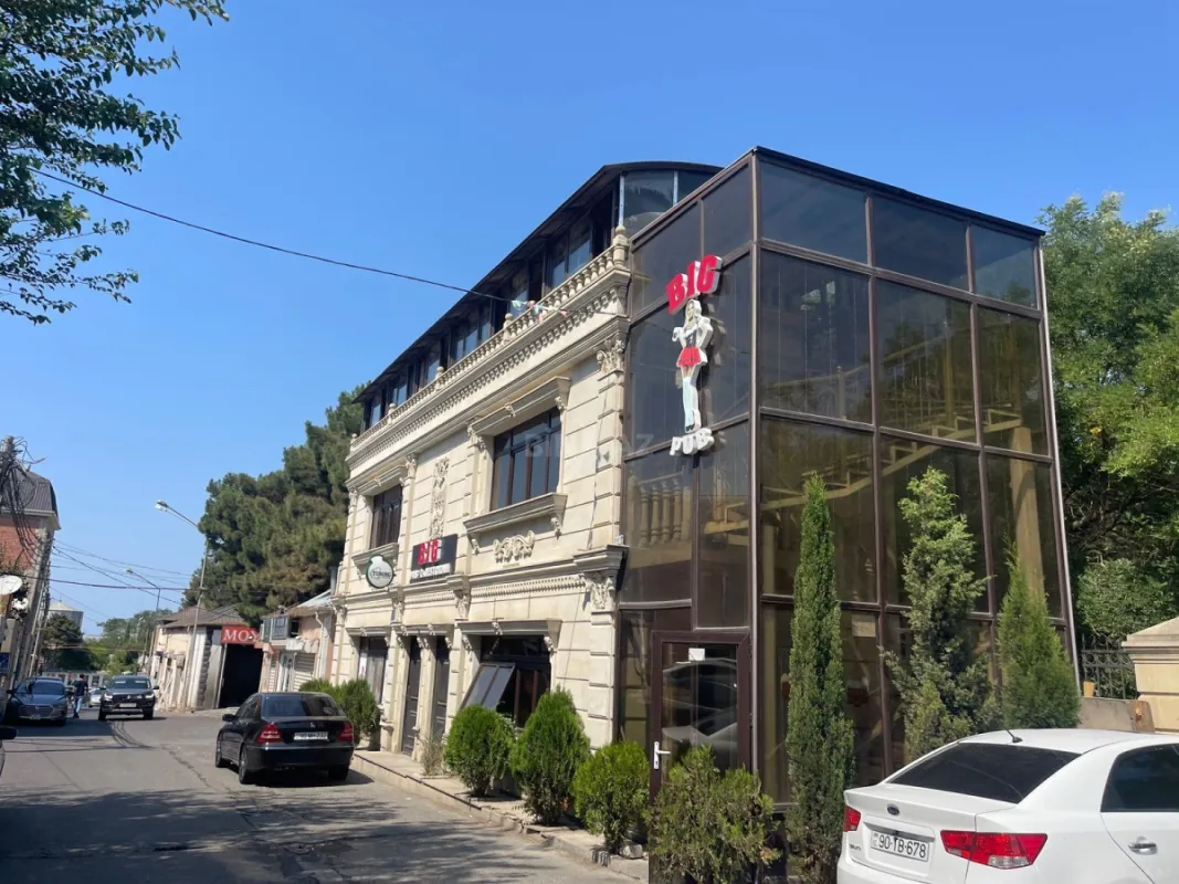 Satılır obyekt 128 m²