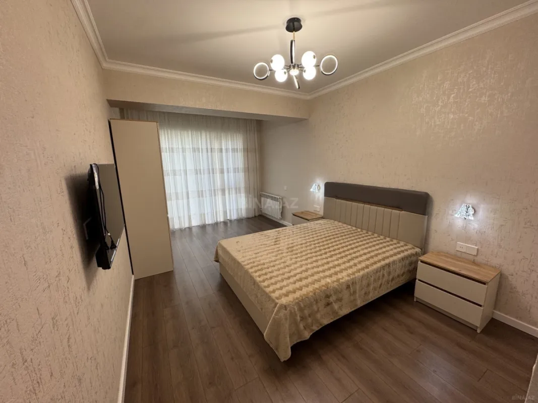 Kirayə verilir 2 otaqlı mənzil 96 m²