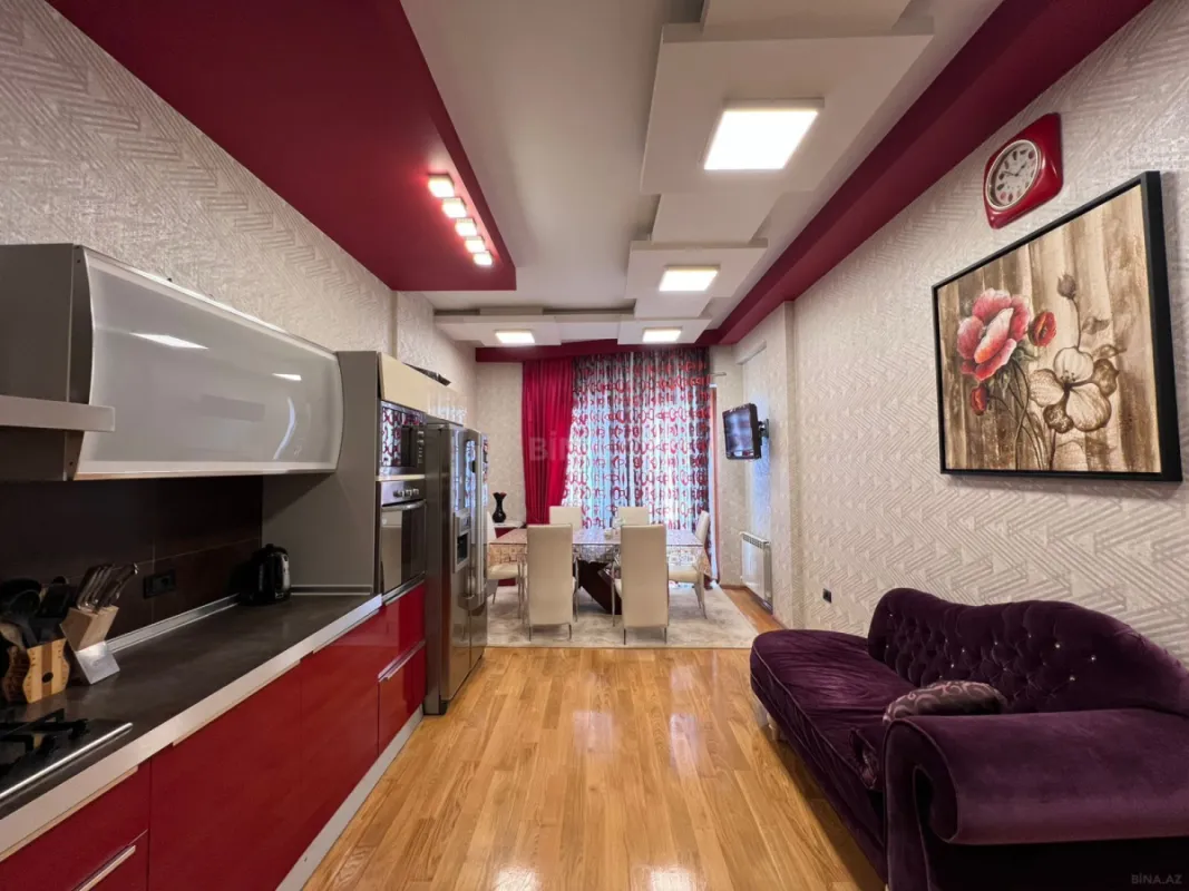 Kirayə verilir 3 otaqlı mənzil 201 m²