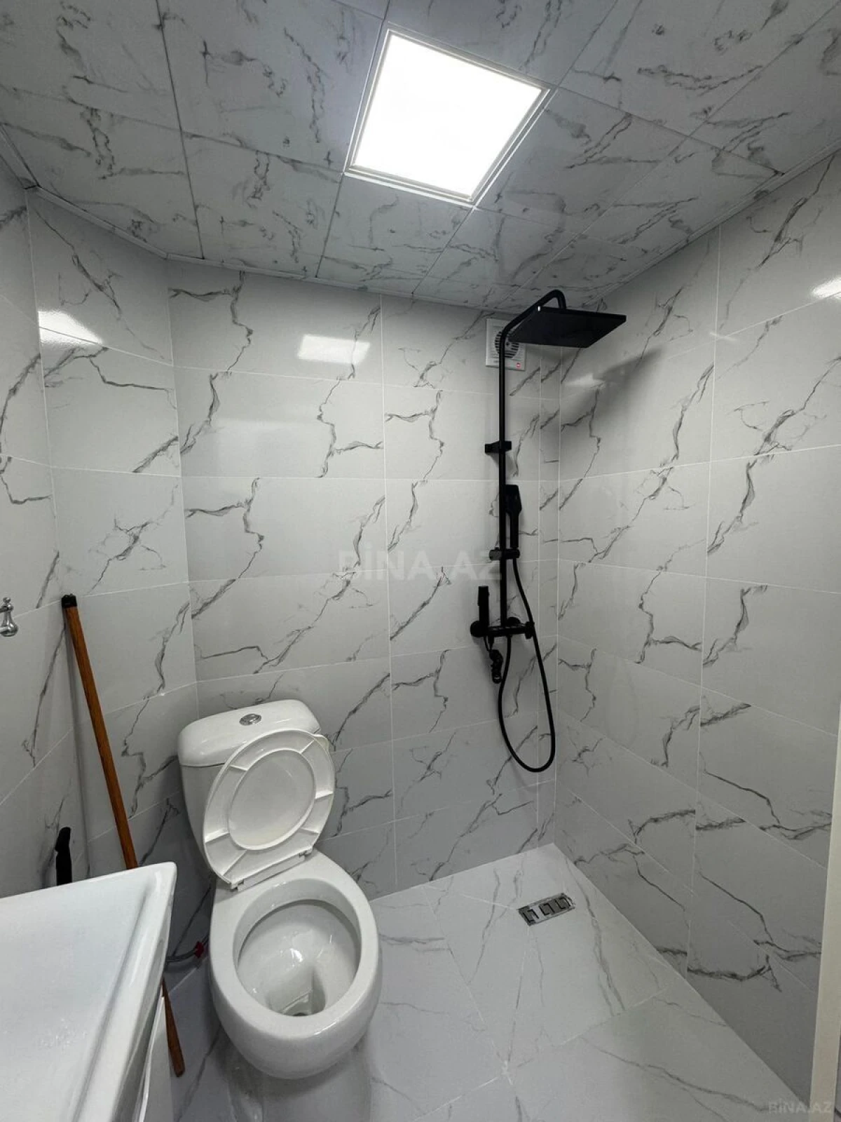 Satılır 2 otaqlı mənzil 45 m²