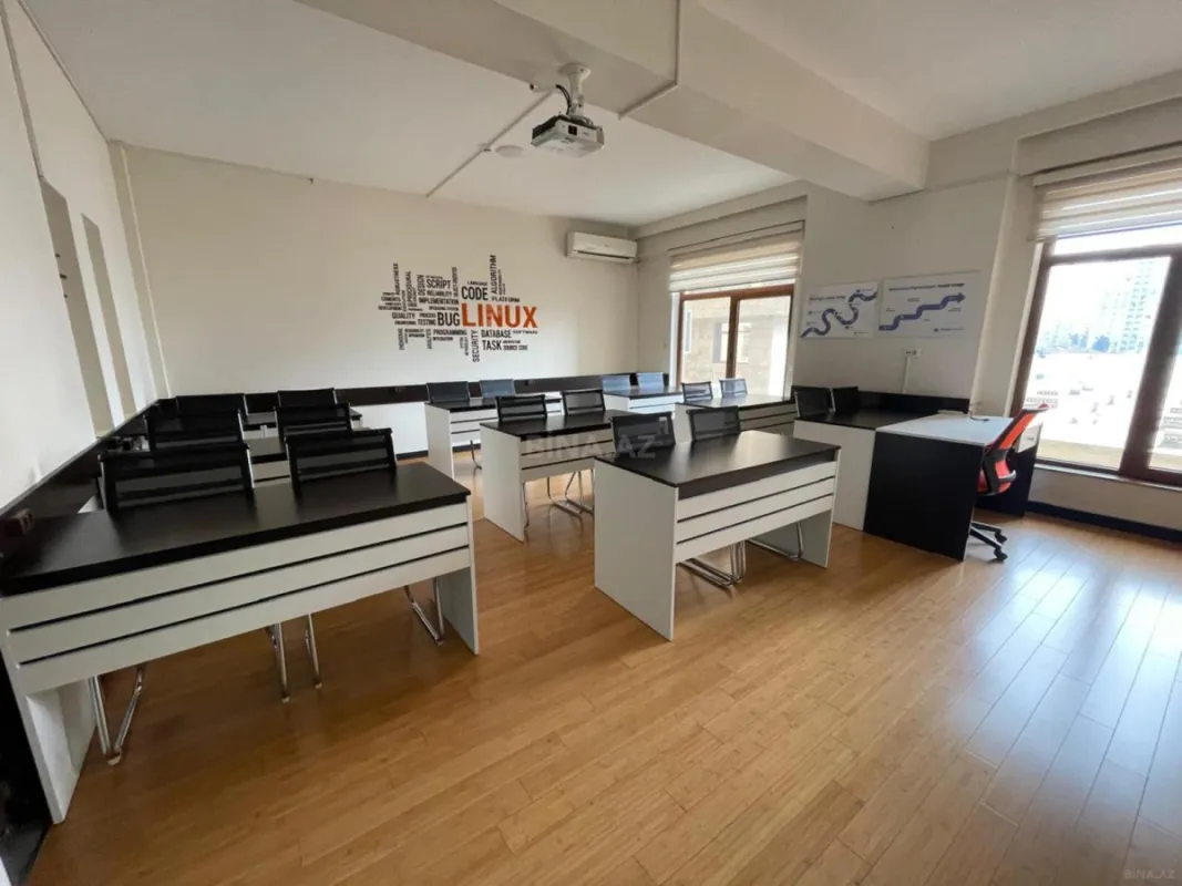 Kirayə verilir 4 otaqlı ofis 150 m²