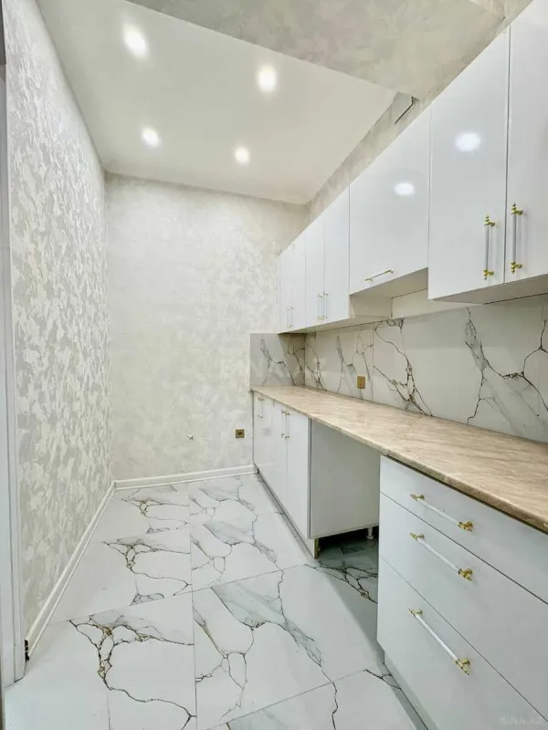 Satılır 2 otaqlı mənzil 59 m²