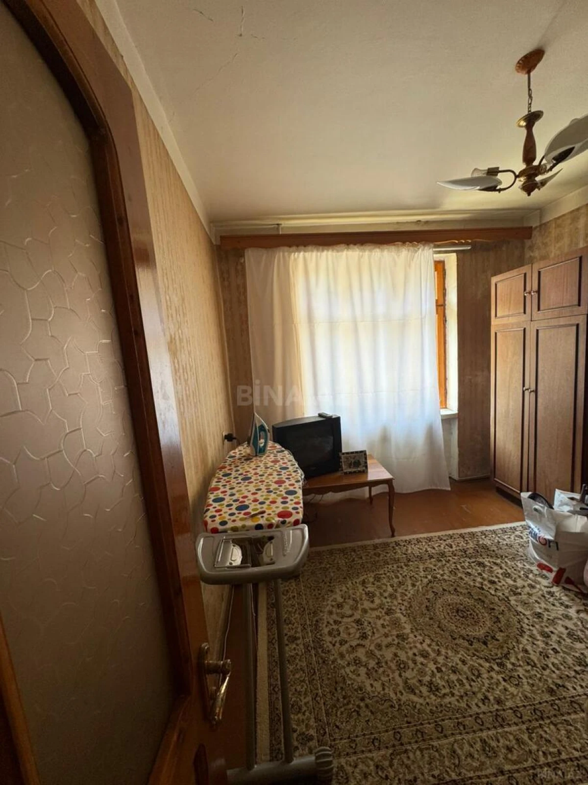 Satılır 5 otaqlı mənzil 120 m²