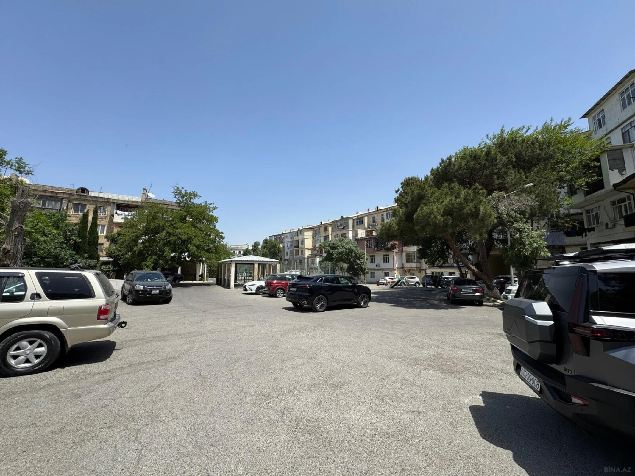 Satılır 2 otaqlı mənzil 55 m²