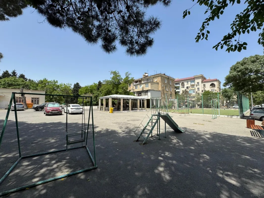 Satılır 2 otaqlı mənzil 55 m²